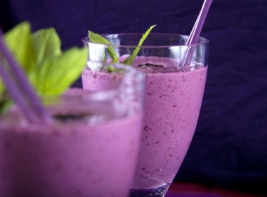 Two Delicious, Alkaline Protein-Packed Smoothies