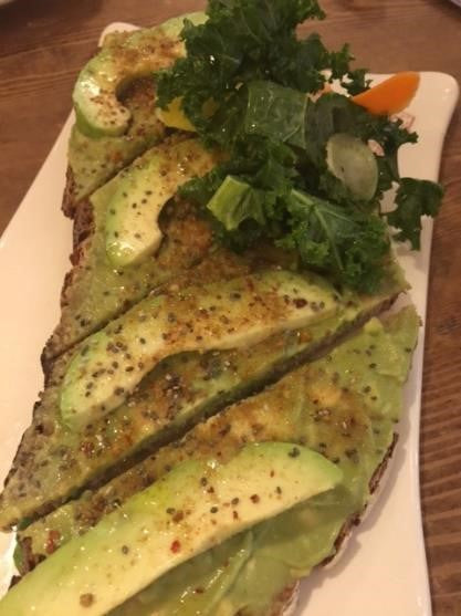 Alkaline Diet Recipe: Avocado Toast with Kale Salad