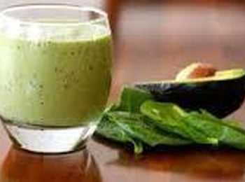 Alkaline Diet Recipe: Fan Favorite Snickerdoodle Green Smoothie