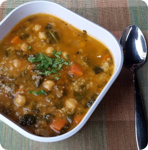 alkaline curry soup with beans, quinoa, carrots, and herbs