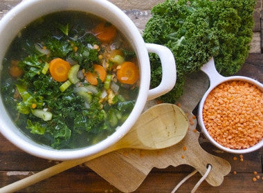 Alkaline diet recipe for red lentil and kale soup